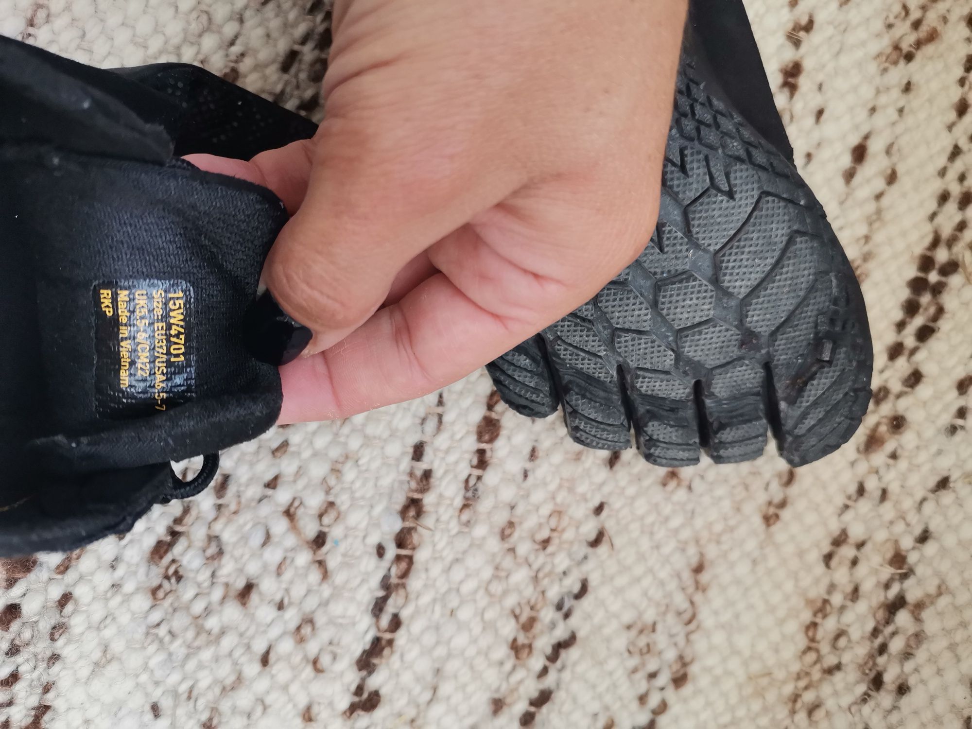 Намалени като нови Five fingers vibram megagrip Боси обувки, перопръст