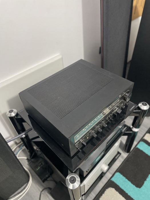 Amplificator akai AA-1175