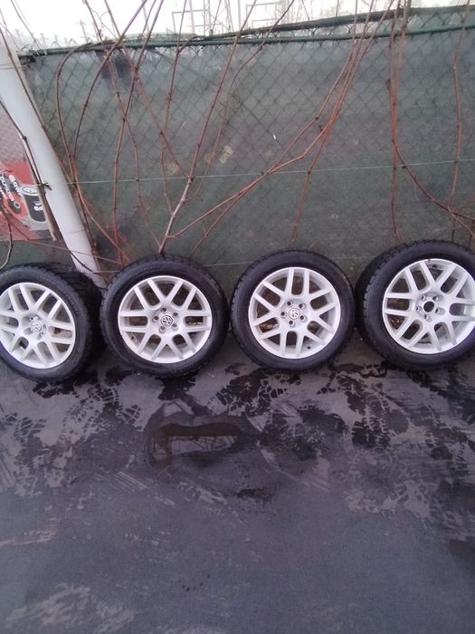 Vând haion Golf 4 Break, fără rugină