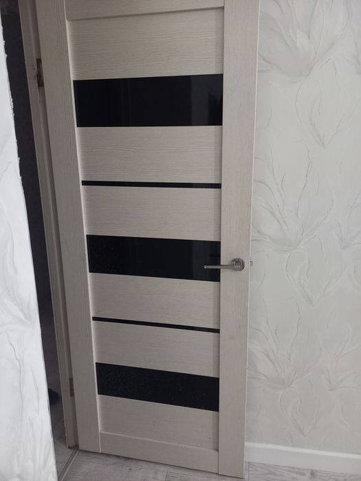 Двери деревянные