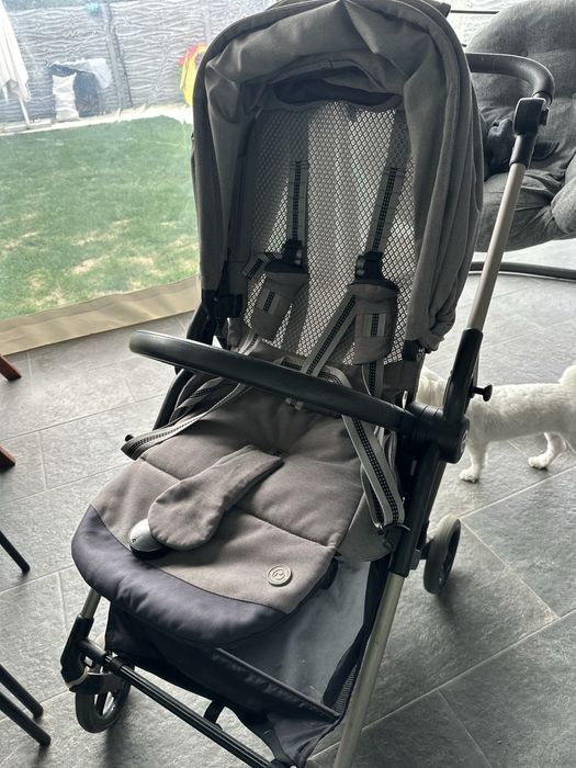 Cybex Melio Soho grey cu husa de ploaie si suport pahar