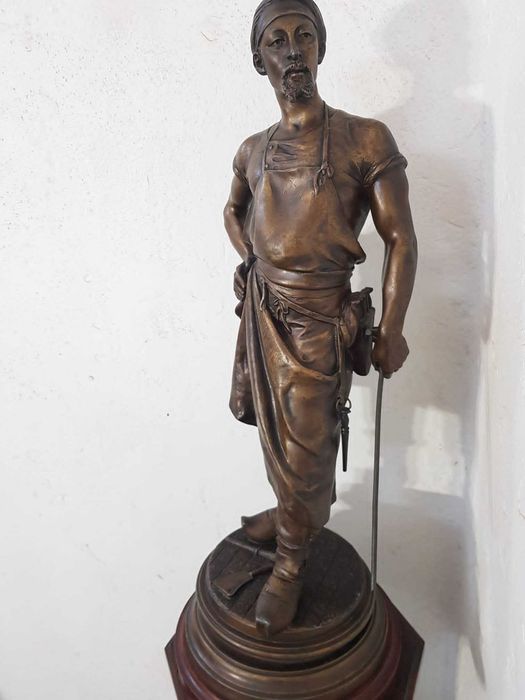 Statueta Bronz de dimensiuni mari!