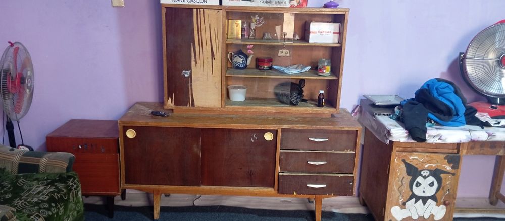 Хаммаси   тезда  сотилади