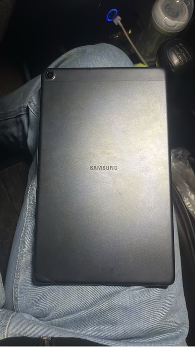 Продам планшет самсунг галакси таб А