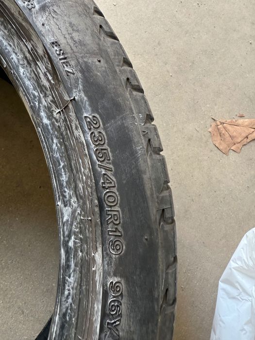 4 бр. летни гуми Bridgestone Potenza S001 235/40/19
