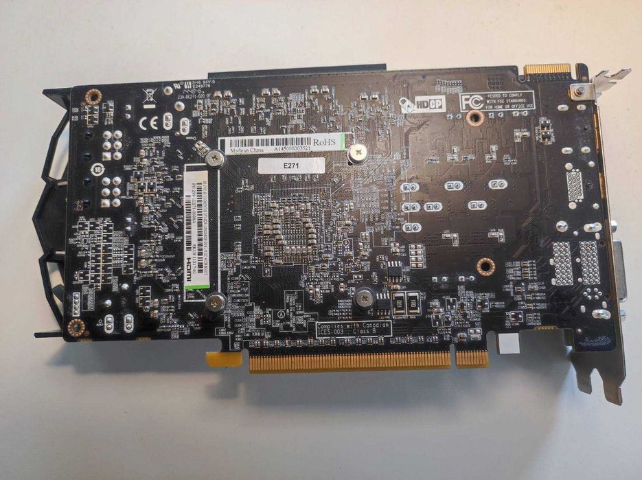 Продават се 2 видеокарти Radeon R9 270X на AMD