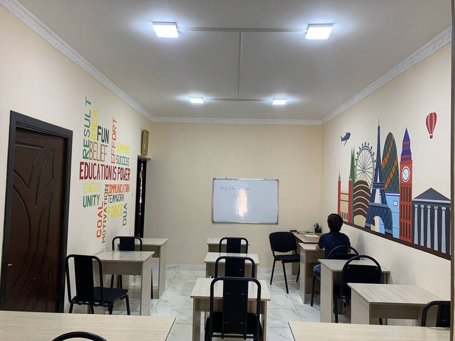 Kvartira sotiladi. 4 qavatli binoni 1 qavati