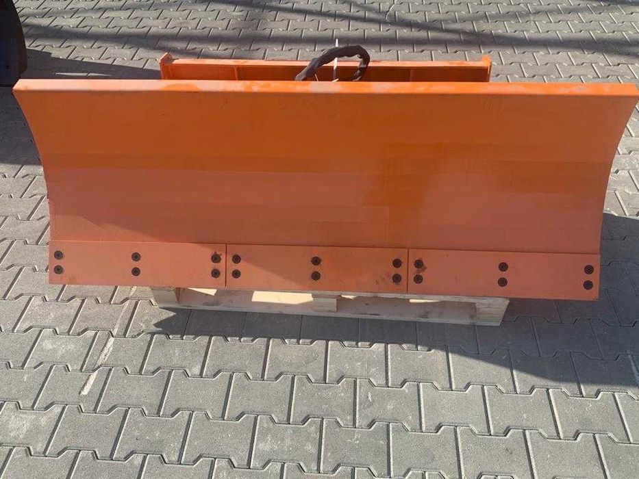 Lamă de zăpadă pentru mini încărcătoare – Bobcat, Komatsu, Cat, JCB
