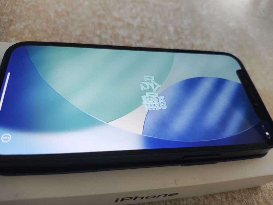 Iphone 12 mini, 85% baterie