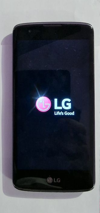 Vând Smartphone LG K7 - Funcțional și cu Baterie Detașabilă!