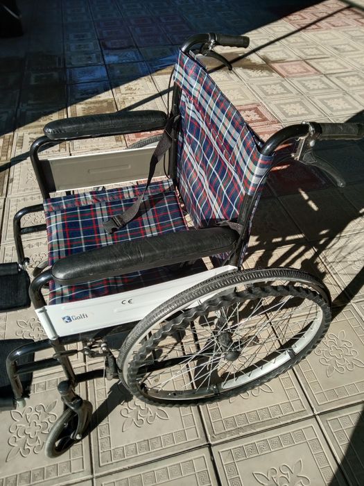 Инвалидная коляска