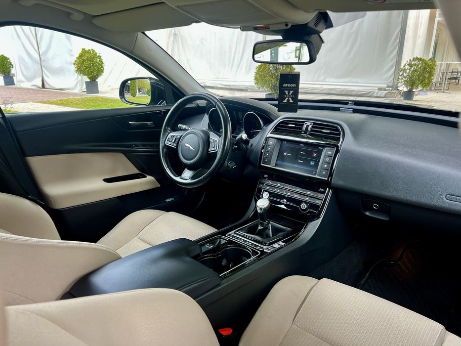 Jaguar XE  2017  2.0Diesel Euro 6  105.000km Reali !