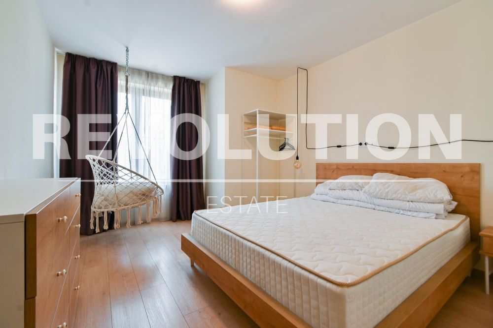 Дава се под наем Тристаен апартамент в София, Зона Б-19 - 74 кв.м за 950 € - Снимка #5