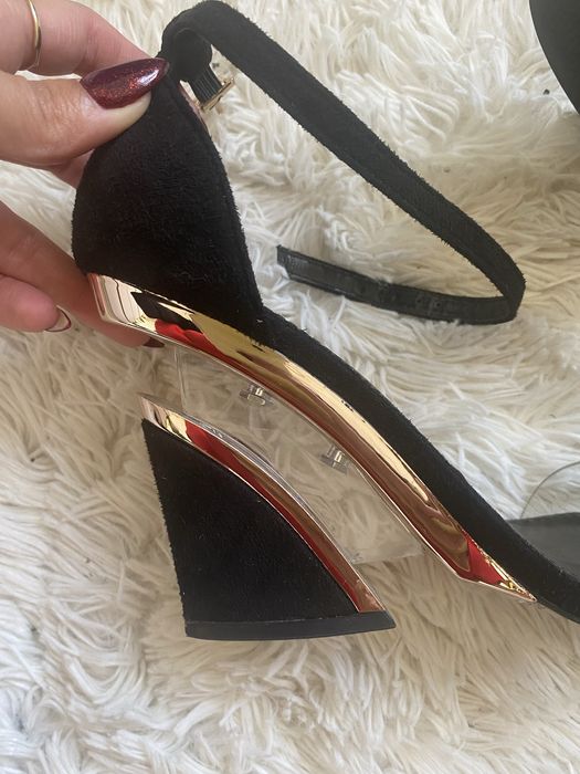 Дамски сандали за повод