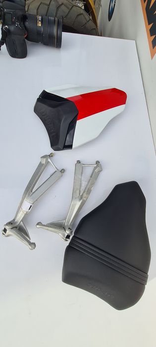 Monopost Ducati 848 1098 1198 scaun pasager scarite