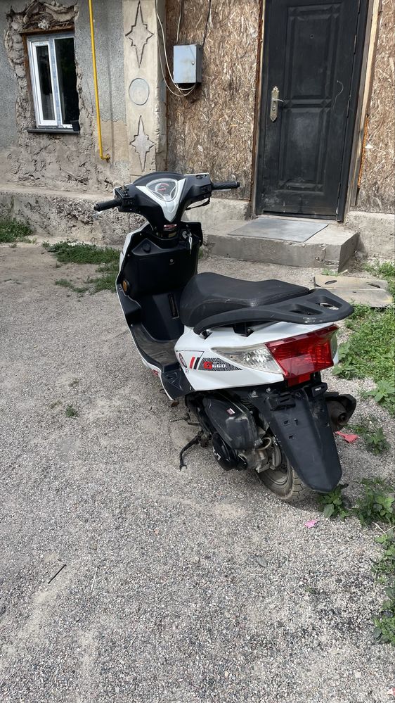 Продам мопед М8 про