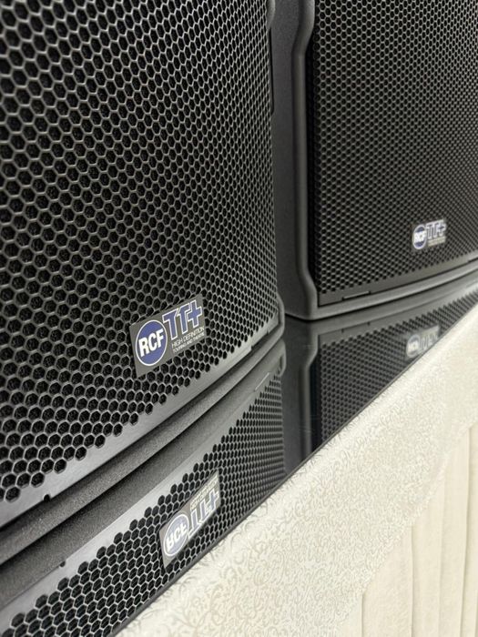 Vand Rcf TT 25 mk2