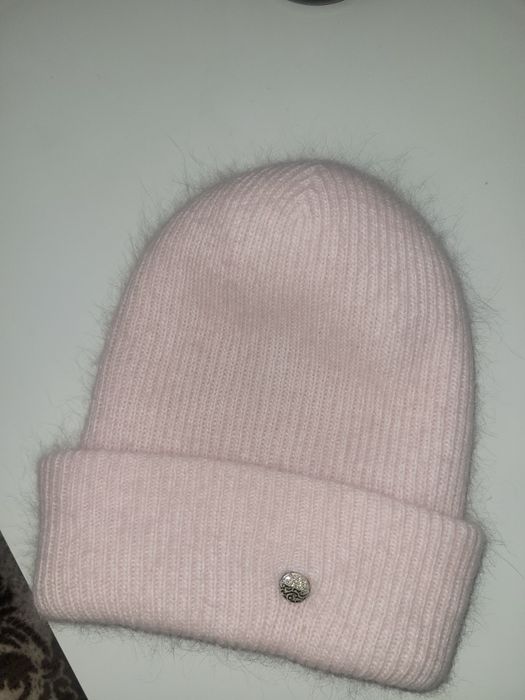 Продам шапку комплект с платком и варежками