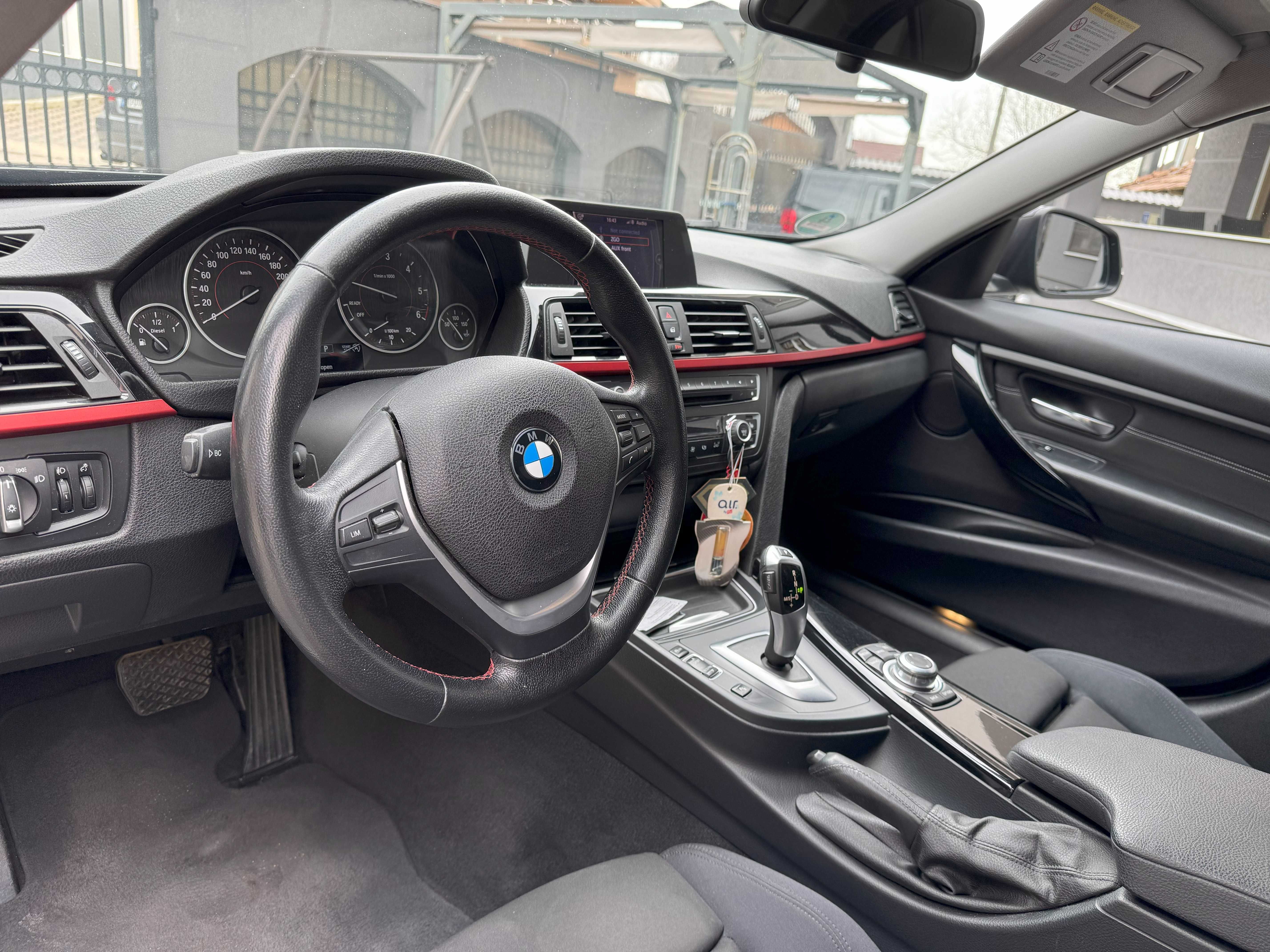 BMW F30 320d xDrive 4x4 184 CP Automat Inmatriculat