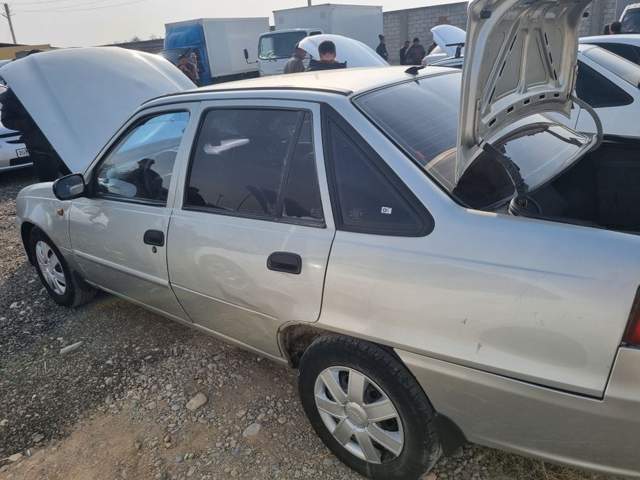 Nexia 2 sotiladi 2009