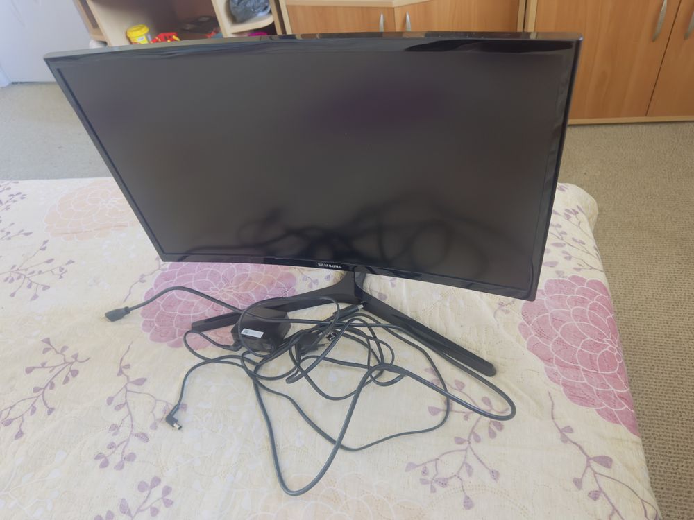 Samsung Monitor 24