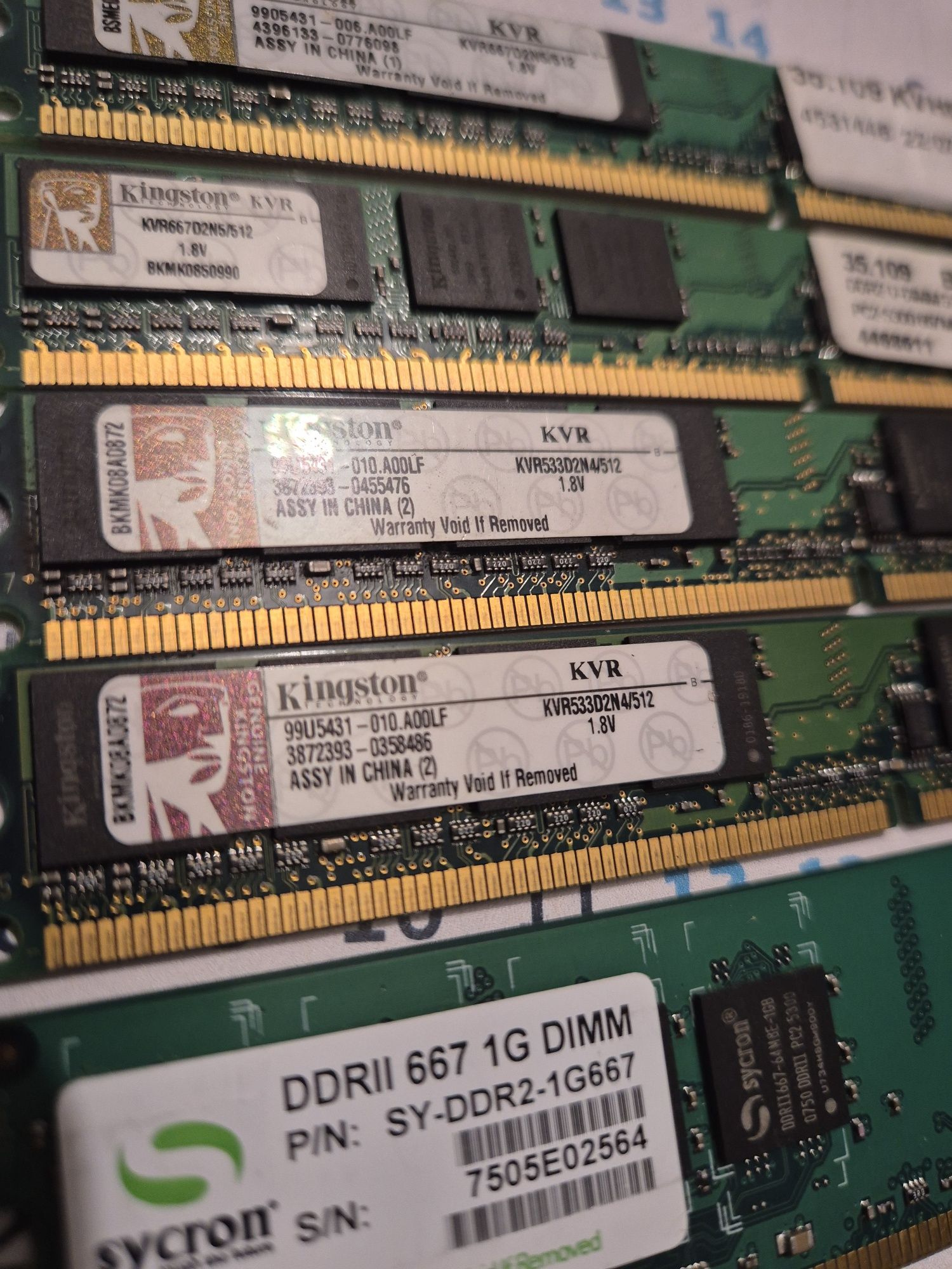 Memorie RAM desktop si laptop