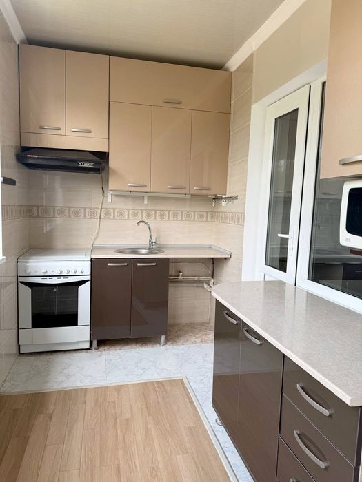 Юнусабад 2 квартал, 3(переделанная на 4)х /3 этаж /4 этажный дом