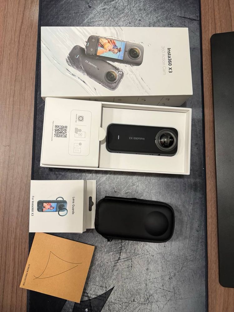 Vand camera Insta360 X3