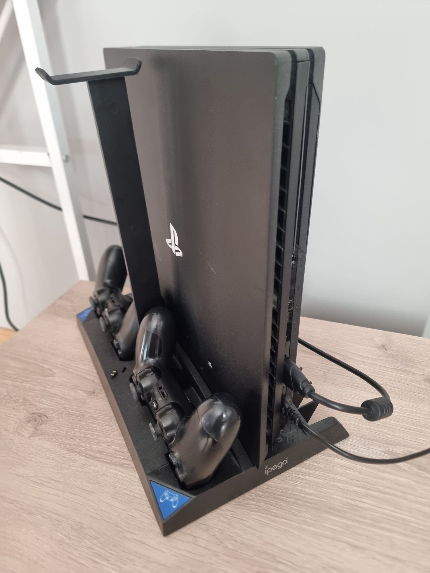 Play station 4 Pro