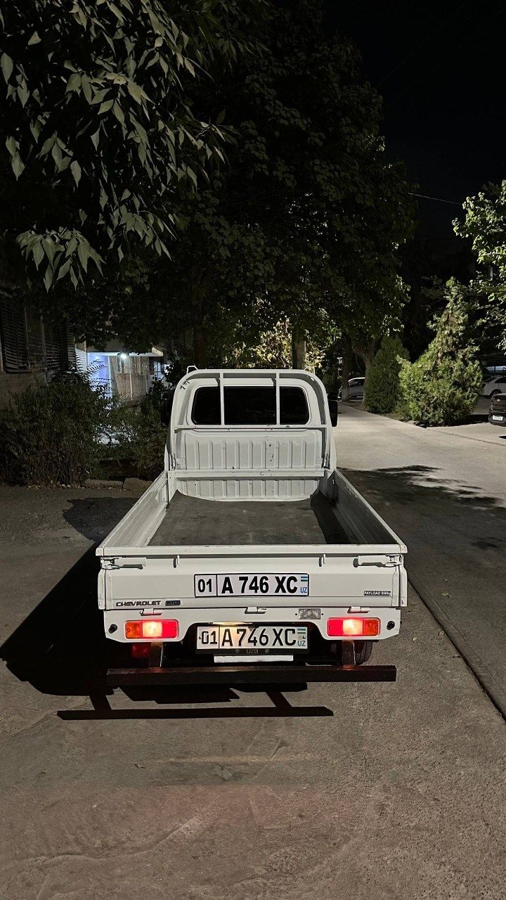 Labo sotiladi stochna