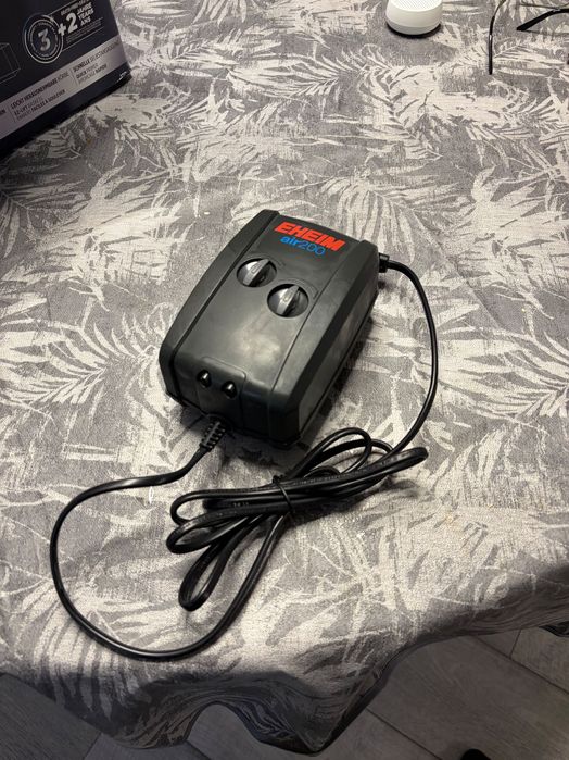 EHEIM Air 200, Pompa De Aer Pentru Acvarii 200 L/H, 2 Iesiri