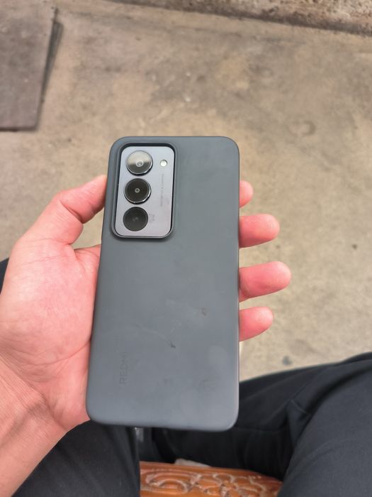 Redmi 15 128 Gb yengi telefon