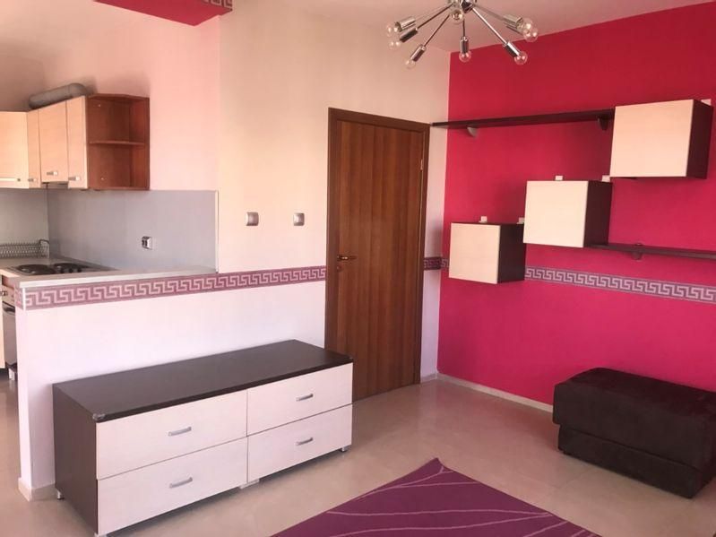 Дава се под наем Двустаен апартамент в София, Овча купел 2 - 64 кв.м за 511 € - Снимка #2