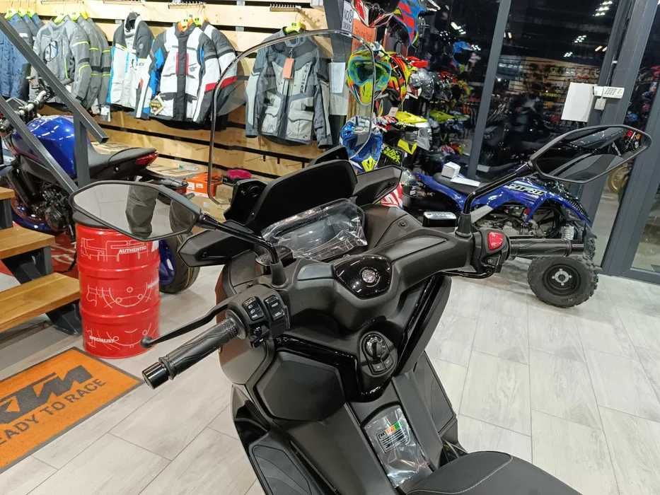 Yamaha XMax 125 nou 0km model 2025- prin EST BIKE Campina