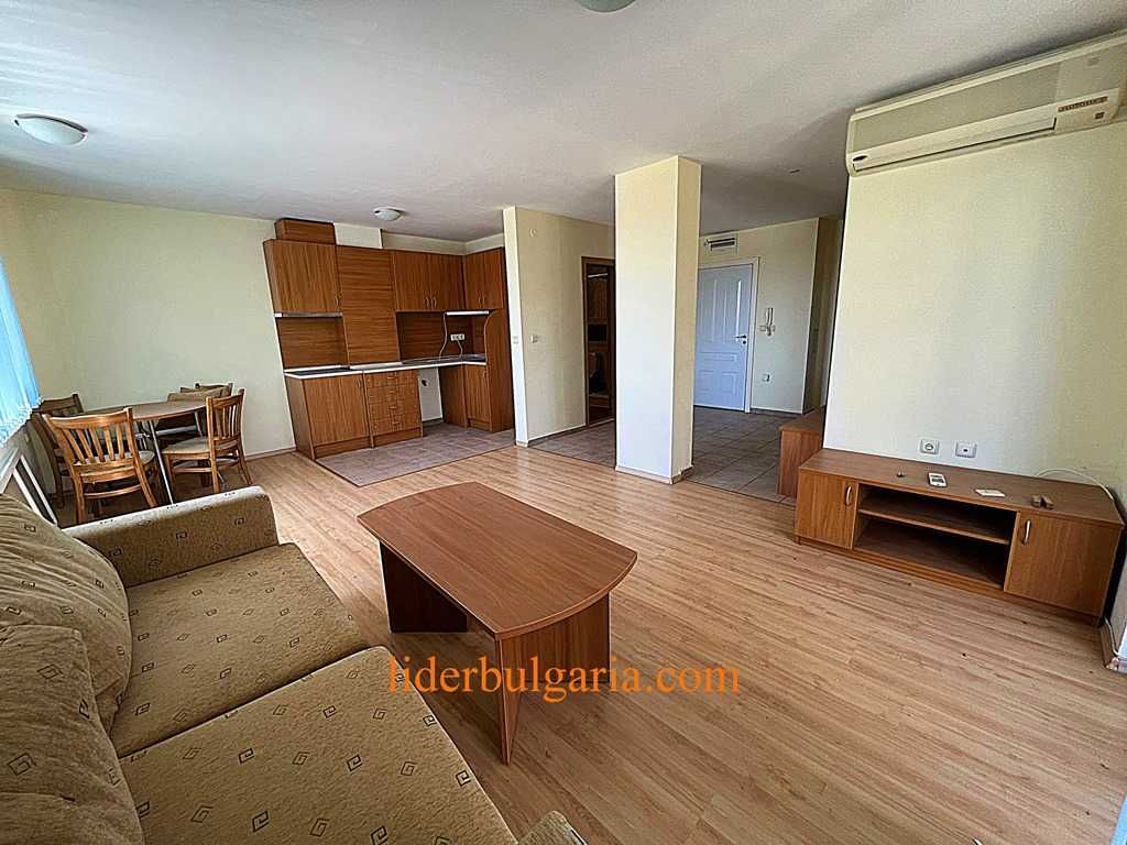 Продава се Тристаен апартамент в к.к. Елените - 111 кв.м за 856 €/кв.м - Снимка #1
