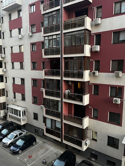 Balustradă inox cu geam securizat rezistent la șocuri