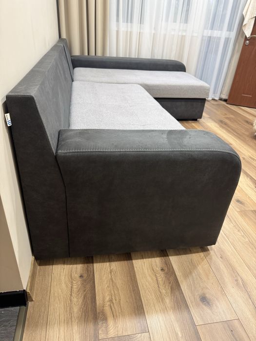 Холна гарнитура (ъглов диван)