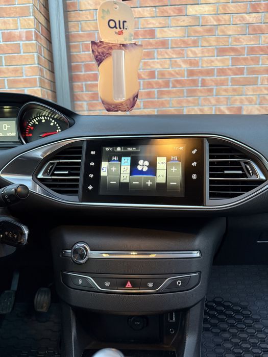 Peugeot 308 SW 1.6 HDI 2015 An 2015 Unic Proprietar în RO