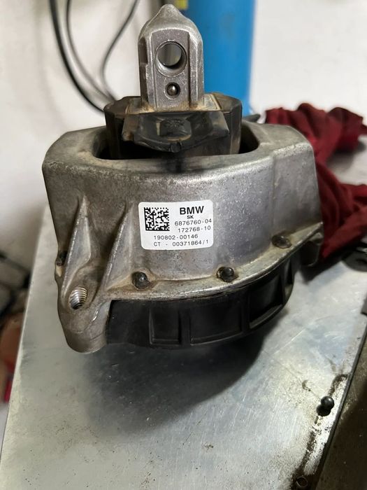 tampon motor bmw g20 dreapta bmw g20 g21 g28 318d 320d 318i 320i 330i bmw b47 b48 b46 b42