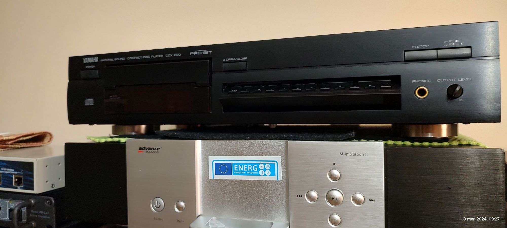 Vand cd player Yamaha cdx-890