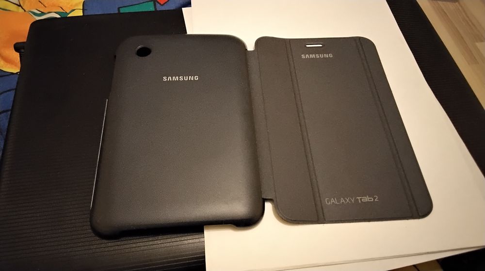 Vând husa tableta Samsung galaxy tab 2