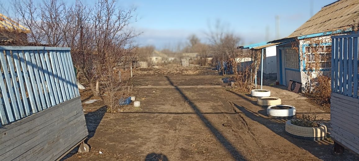 Продам частный дом угловой