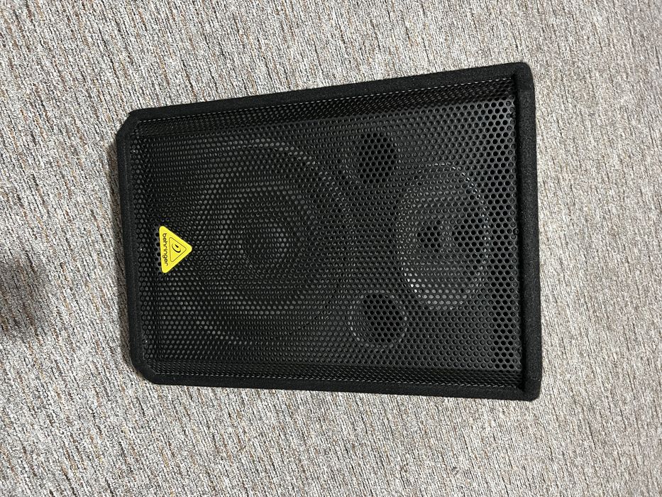 Monitor - Behringer Eurolive VS1220F 600W 12" Floor Monitor