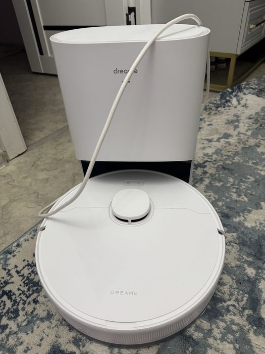 Робот пылесос D10 Plus