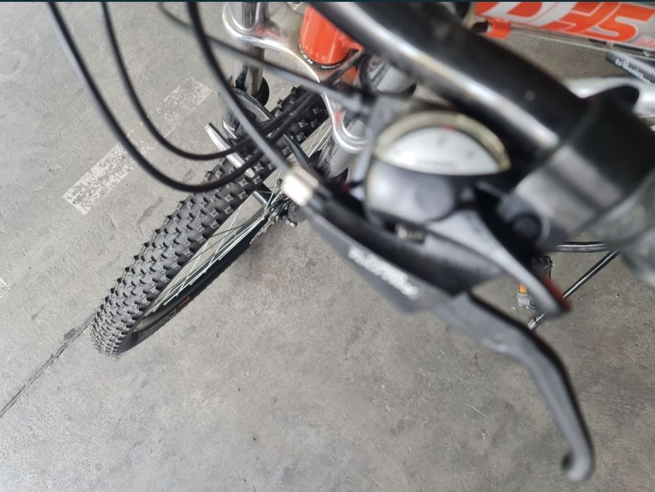 Mountain Bike DHS MOuntec
