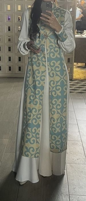 Продам платья, в хорошем состояние