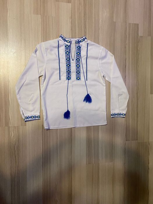 Ie marimea 11/12 ani - 60 lei