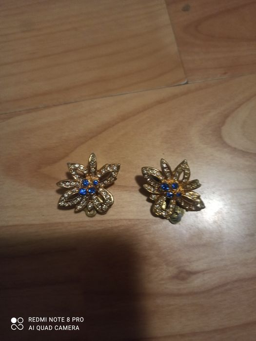 Cercei cu clips diferite modele pret buc 10 lei