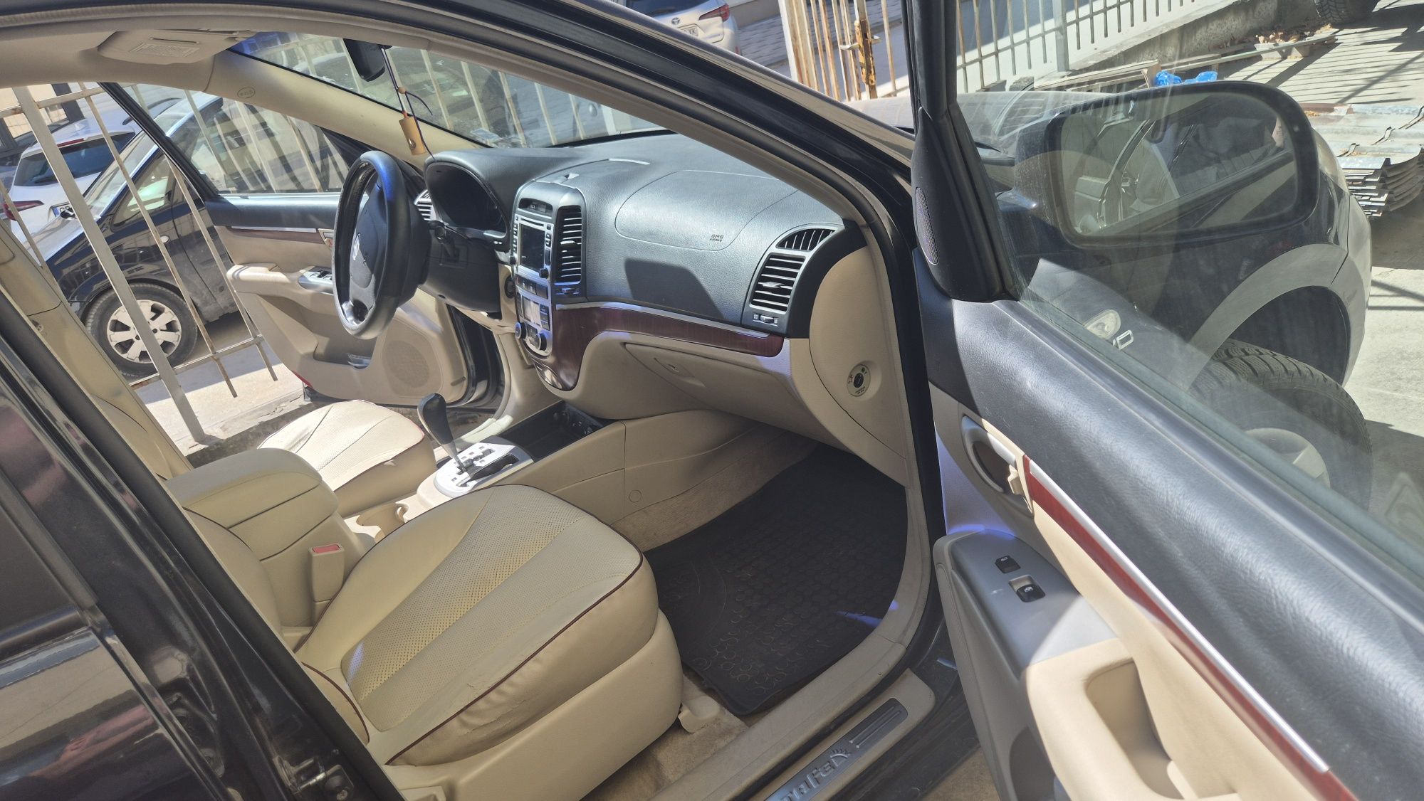 Hyundai Santa Fe 2.7i V6 4x4 Аutomatic
