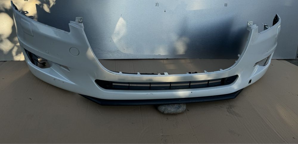 Bara fata Peugeot 508 cu senzori si spalatoare!